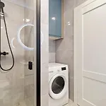Cozy Near Ozas Iii וילנה
